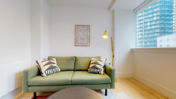 Studio to rent - Photo 1