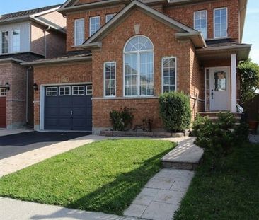 For Lease - 5861 Cozumel Drive, Mississauga, Ontario - Photo 1