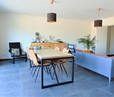 Prachtig, moderne appartement op de tweede verdieping met lift, gelegen in het hart van het charmante Rijkevorsel - Photo 2