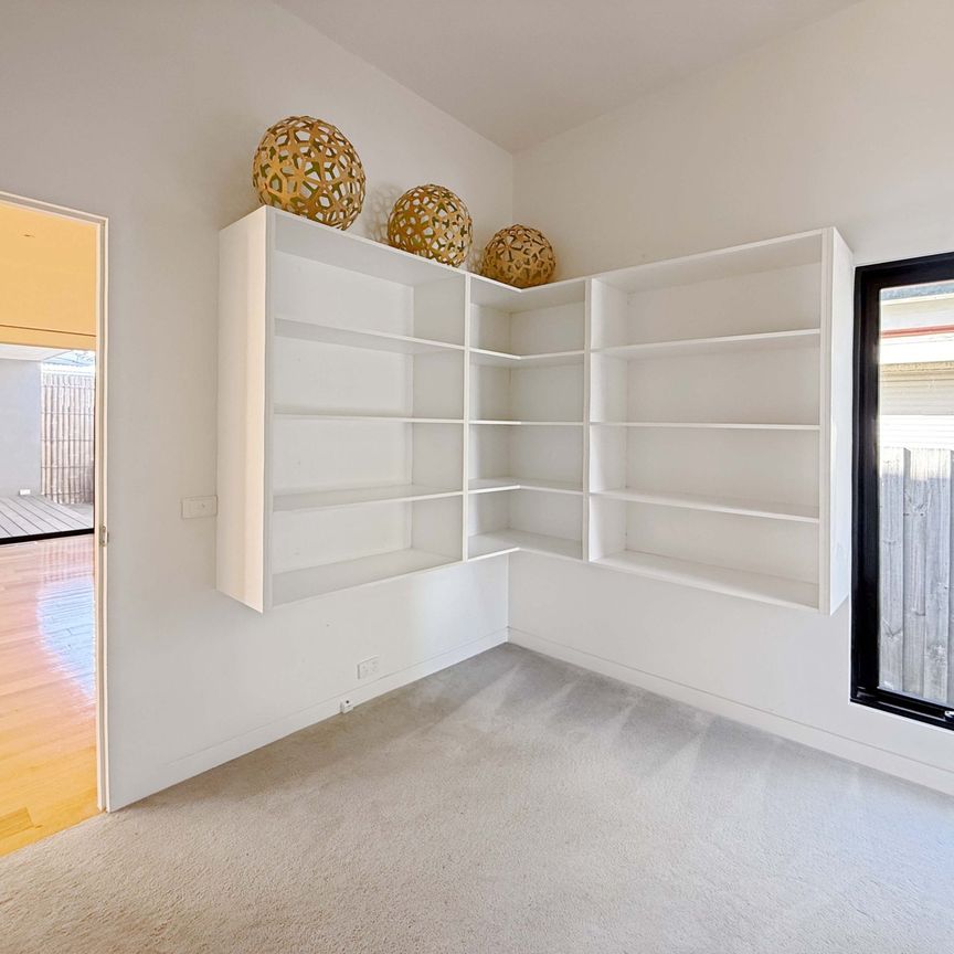 152 Hope Street, Geelong West - Photo 1