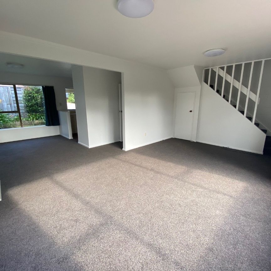 64 Churton Drive, Churton Park - Photo 1