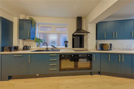 Beckingham Road, Guildford, Surrey, GU2 8BT - Photo 5