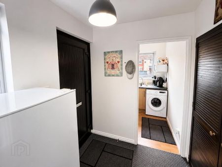 3 Warren Grove, Lisburn, BT28 1JG - Photo 5