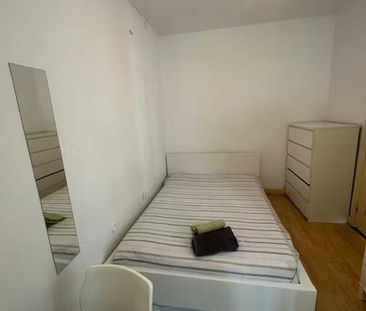 Rua Cónego Ferreira Pinto, Porto, Braga 4050-256 - Photo 6