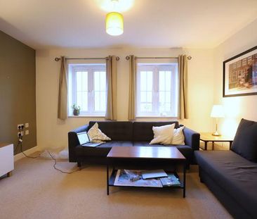 4 bedroom terraced house to rent - Photo 2