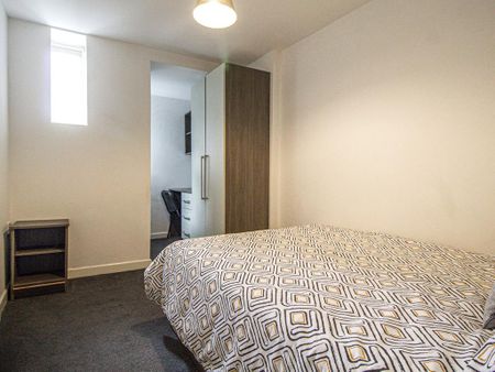 Studio to rent - Photo 5