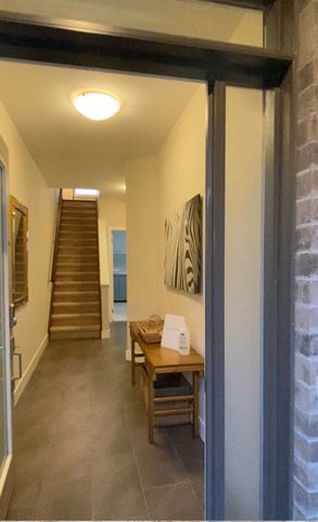 For Lease - 1960 Dalmagarrry Rd Road Unit# #158, London North, Ontario - Photo 2