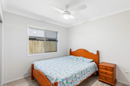 18 Lourdes Street, Middle Ridge - Photo 2