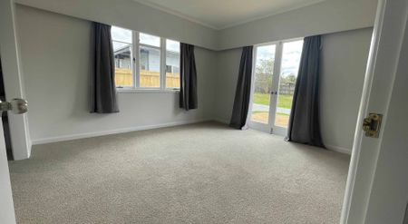 Ready to Rent! - Photo 3