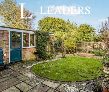 3 bedroom semi-detached house to rent - Photo 4