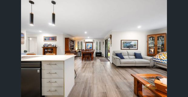 Space, Style & Premium features - Most Desirable & Central Location - Photo 1