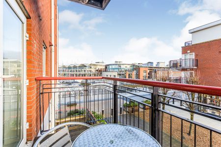 1 bedroom apartment to rent Blake House, Gunwharf Quays - Photo 3