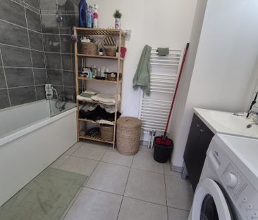 Location Appartement 2 pièces 45m² PERENCHIES 59840 - Photo 1