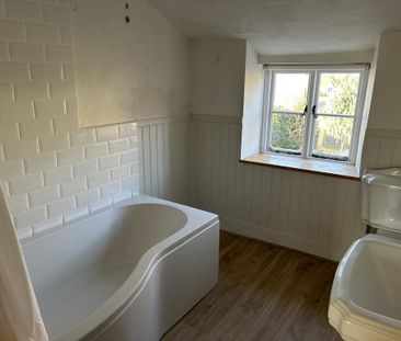 2 bedroom terraced house to rent - Photo 6