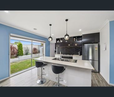 27A Pallett Street, Golden Square, Vic 3555 - Photo 1