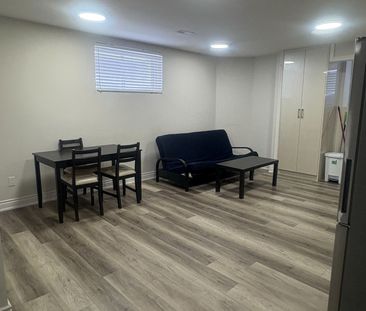 For Lease - 497 Tremblant Court, Mississauga, Ontario - Photo 2