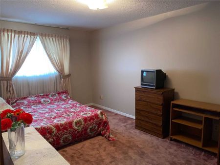 For Lease - 441 Rutherford Road Unit# Room, Brampton, Ontario - Photo 5