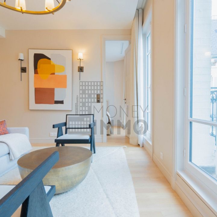 Appartement • Triangle d'Or - Photo 1