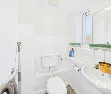 Wendover Road, Burnham, Bucks,SL1 - Photo 3