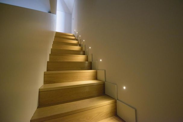 2 Bedroom Apartment with a terrace, São João do Estoril, Cascais - Photo 1