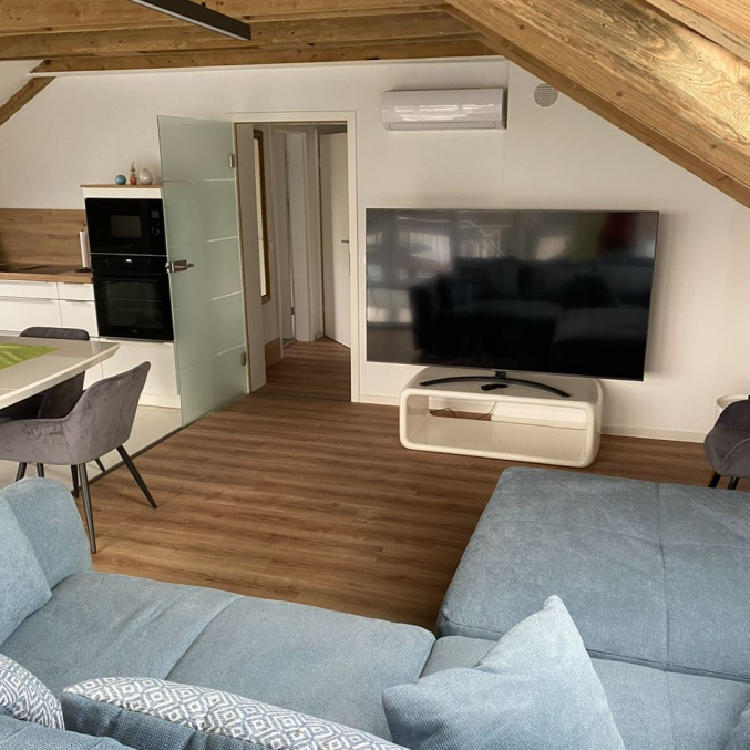 Möblierte 3-Zimmerwohnung in ruhiger Lage in Elpersdorf bei Ansbach - Photo 1