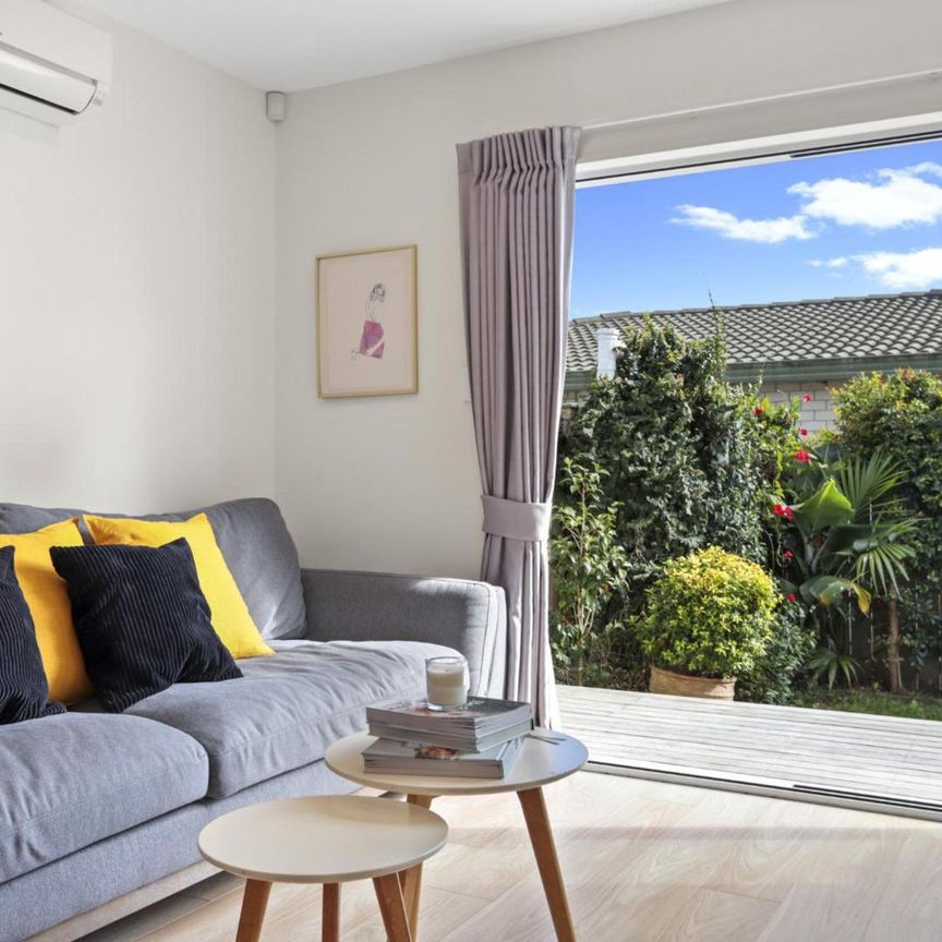 3 bedroom stunner - Photo 1