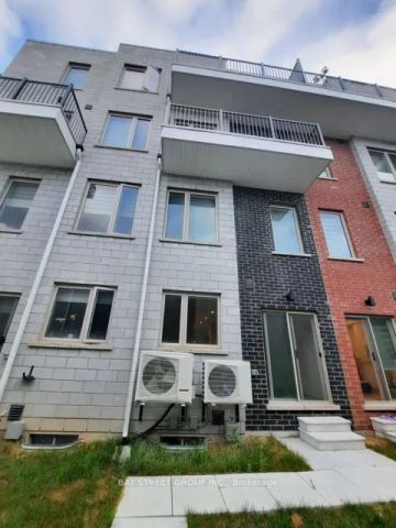 Condo Townhouse For Lease | W9249518 - Photo 3