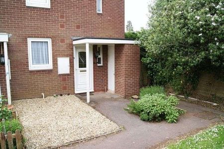 Sycamore Close, Heavitree - Spacious And Well Presented Ground Floor Flat, EX1 - Photo 2