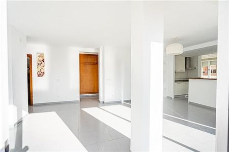 Palma de Mallorca, Balearic Islands 07013 - Photo 5