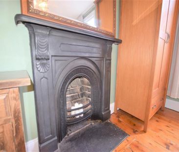 3 Bedroom Terraced To Let - Photo 3