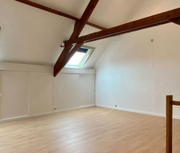 Woning te huur in Kortrijk voor € 700 met 1 slaapkamer - Photo 2