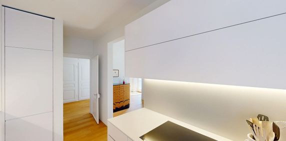 Stylish 5.5 room apartment with privileged view - Photo 2