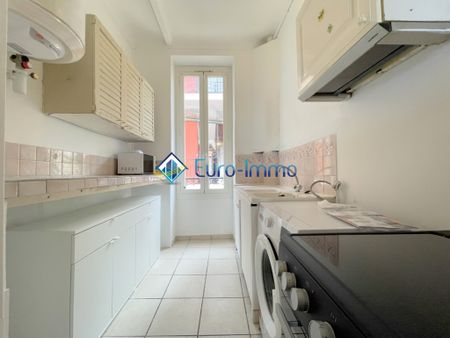 Location Appartement 1 pièce 31m² BEAUSOLEIL 06240 - Photo 3