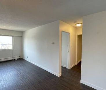 Spacious 1 Bed + Den in Vibrant East Van! PT #305 - Photo 3