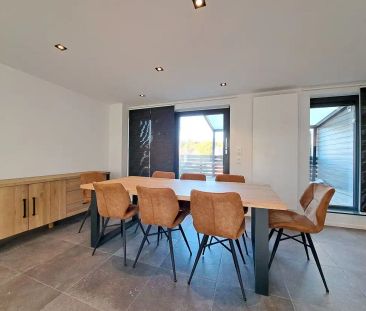 Instapklaar ruim duplex appartement te Rekem - Photo 3