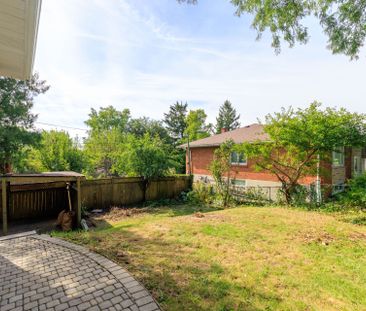 For Lease - 67 Woodthorpe Road, Toronto, Ontario - Photo 3