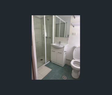 1 bedroom flat with Amazing equine facilities - Photo 6