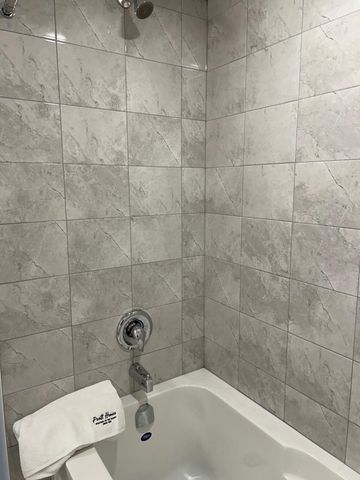 For Lease - 53 Pumpkin Corner Crescent Unit# 2, Barrie, Ontario - Photo 3