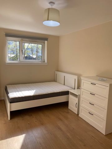 3 Bed Maisonette, John Knox St, G4 - Photo 3