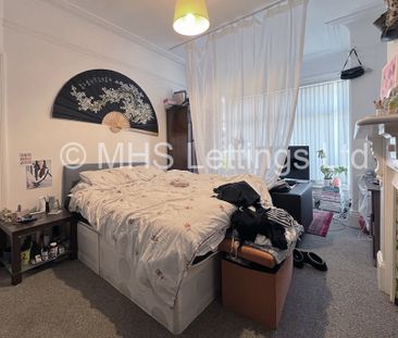 4 Bedroom Mid Terraced House for rent in Headingley Avenue - Photo 2