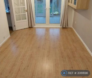2 bedroom end of terrace house to rent - Photo 1