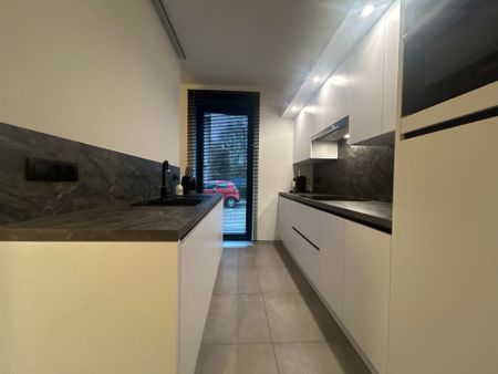 Recent appartement met 1 slaapkamer en terras in Herzele - Photo 3
