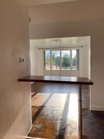 Location Appartement 4 pièces 66m² BOIS D ARCY 78390 - Photo 3