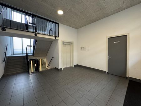 Te huur: Appartement Mathenesserdijk 383 B in Rotterdam - Photo 3