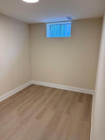 For Lease - 60 Wakelin Terrace Unit# Lower - 2 Bedroom, St. Catharines, Ontario - Photo 5