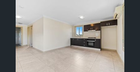 Private two-bedroom granny flat - Photo 2