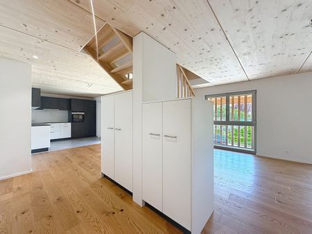 3 ½ PIÈCES - EN DUPLEX ! - Photo 3
