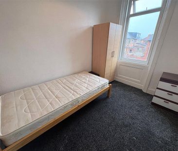 3 bedroom apartment to rent - Photo 3