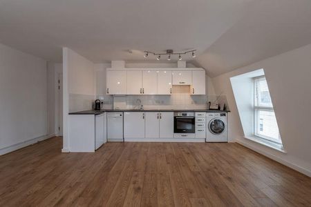 2 bedroom apartment to rent - Photo 3