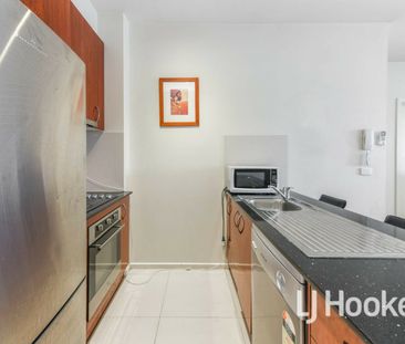 SPACIOUS 2-BEDROOM UNIT IN THE HEART OF DANDENONG!!! - Photo 6